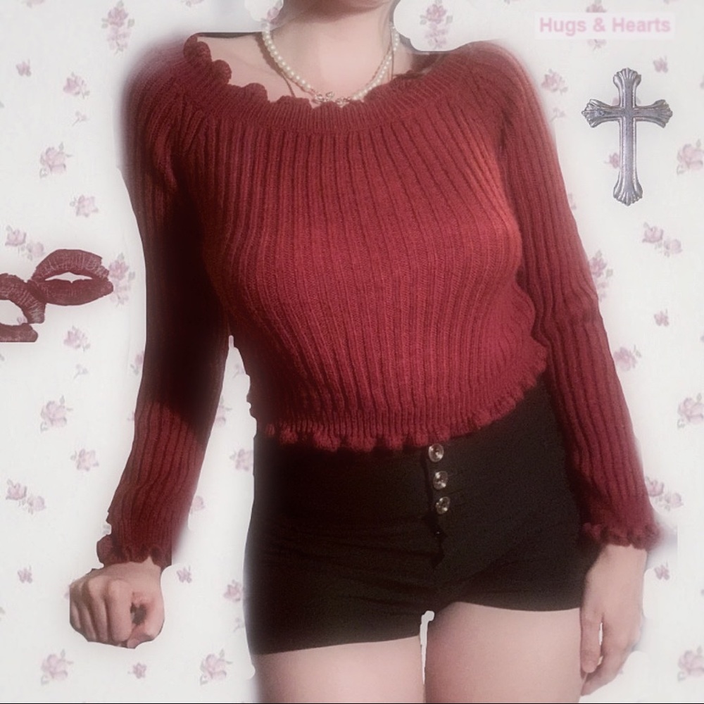 red cropped sweater 🕊
